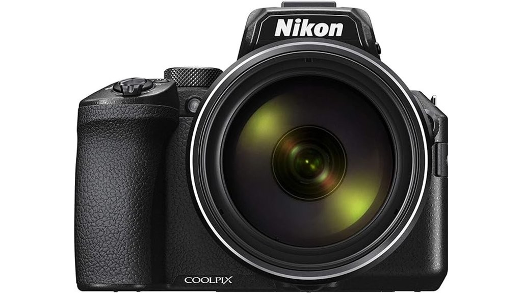 Cameras for Wildlife Photography: Picks for 2025 5 superzoom digital camera expertise